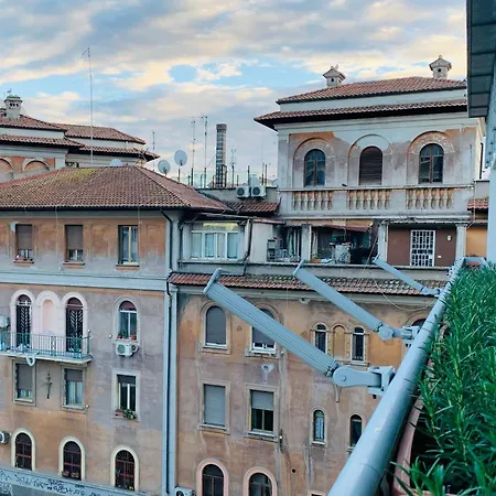 Portamiportese Trastevere Terrace *